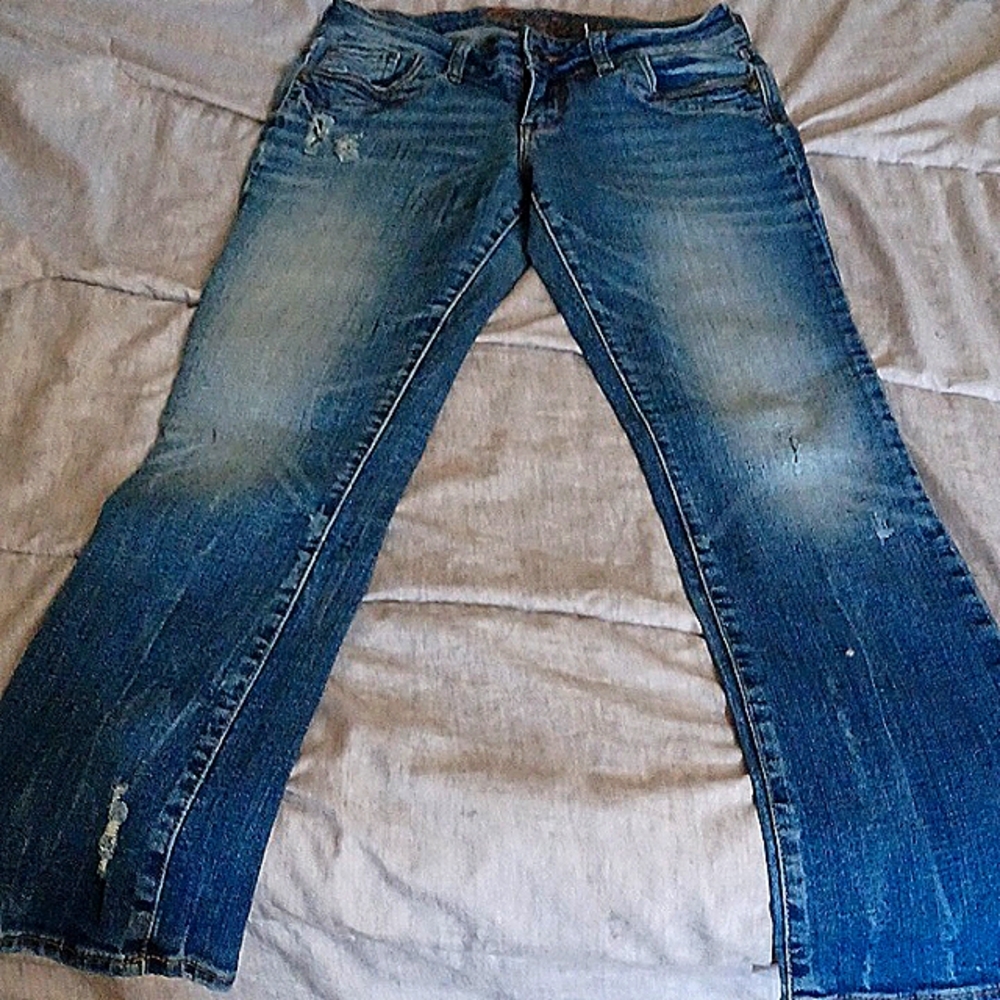 Delia*s Morgan Petite Straight-leg denim